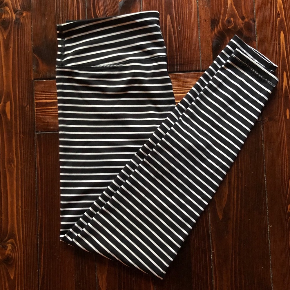 Scorpio Sol Striped Leggings